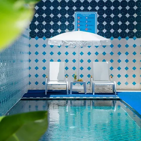Otel Dam Lara 3*